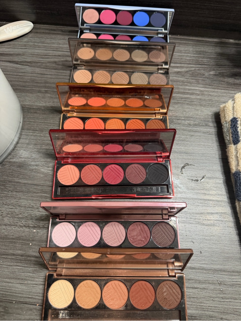 Dose of Colors Multi-Palette Set — as seen in pictures - Picture 3 of 12